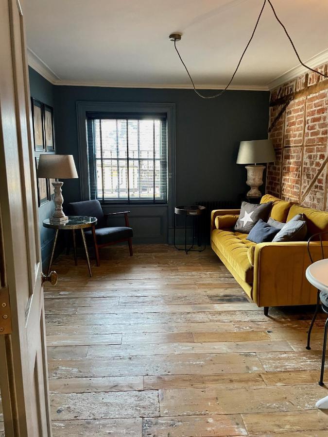 Fabulous Apartment Seconds From Beach By Whitstable-Holidays, Pudding Pan Exteriör bild