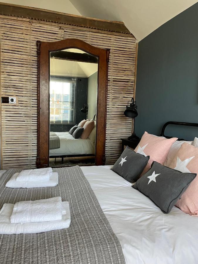 Fabulous Apartment Seconds From Beach By Whitstable-Holidays, Pudding Pan Exteriör bild